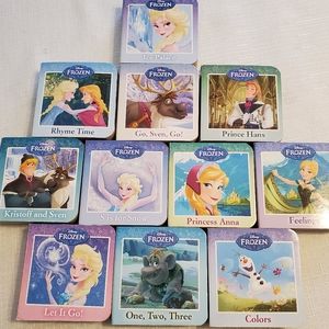 Lot of 11 mini Frozen books for kids